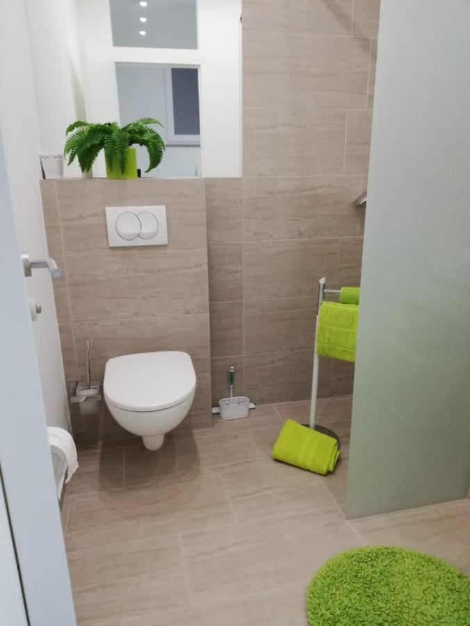 Apartmani Deluxe Ясенице Екстер'єр фото